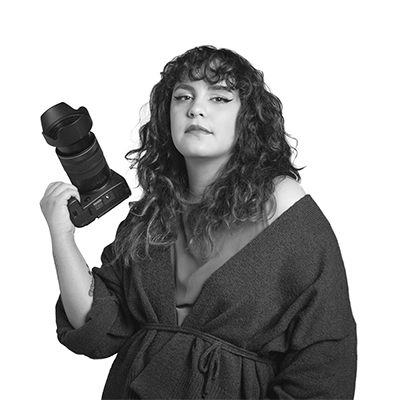 Angela - Content Creator